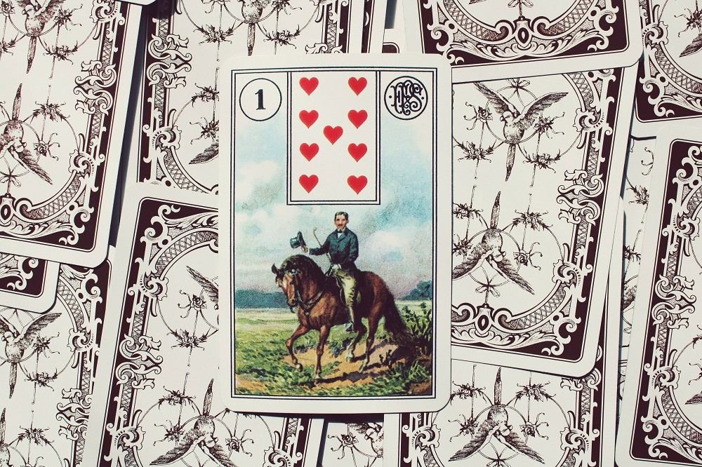 Intuitives Kartenlegen mit Lenormand