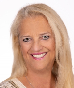 Lenormand-Kartenlegerin Karin